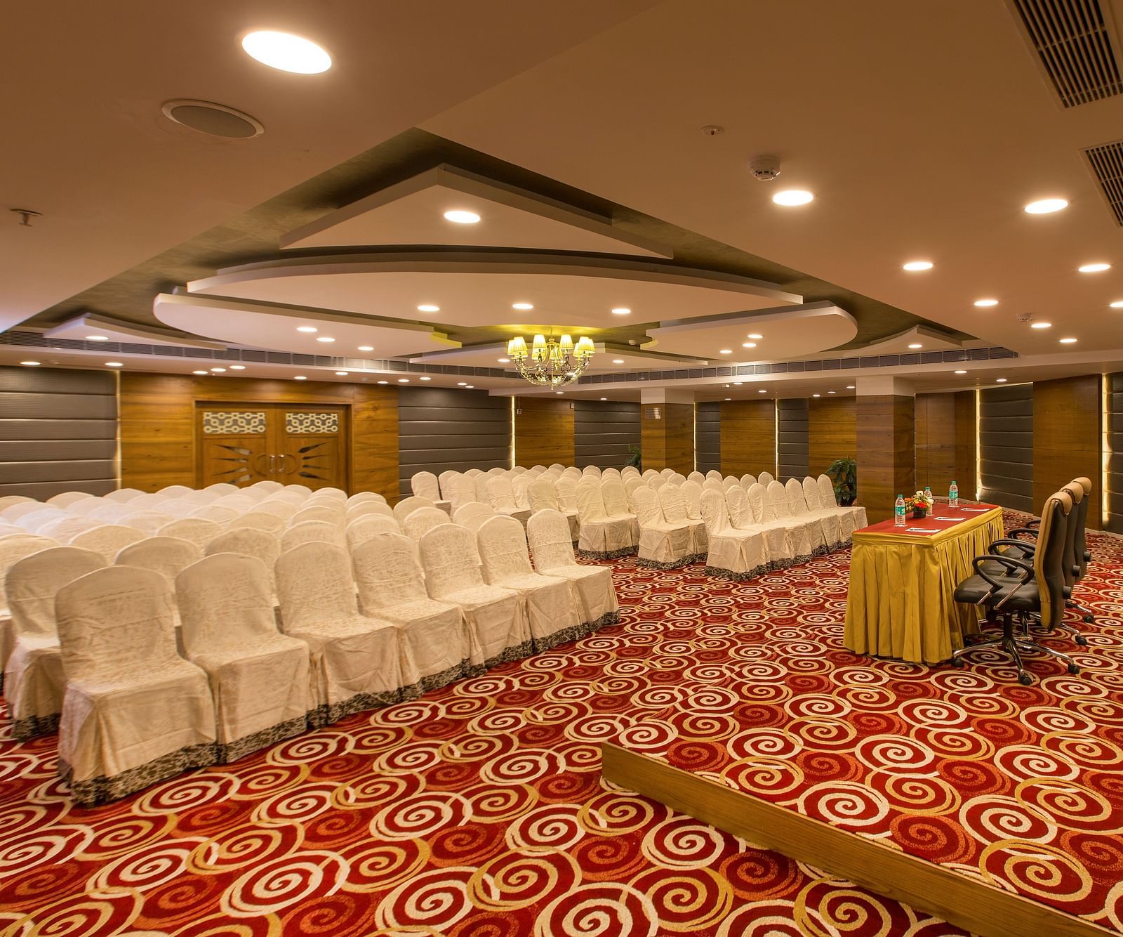 Side angle image of Hotel Pai Viceroy Tirupathi Orion Hall 