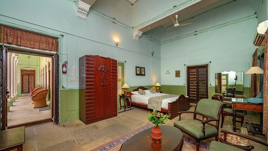 Gray Room