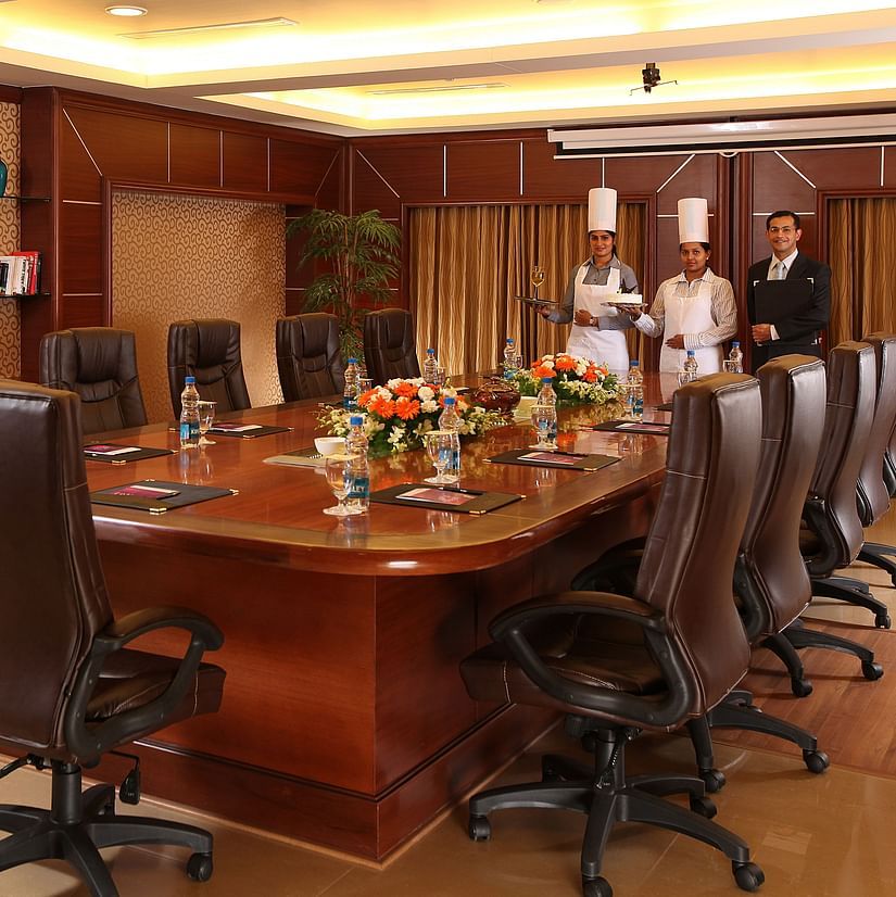 Hibiscus board room at la classic, hosur road