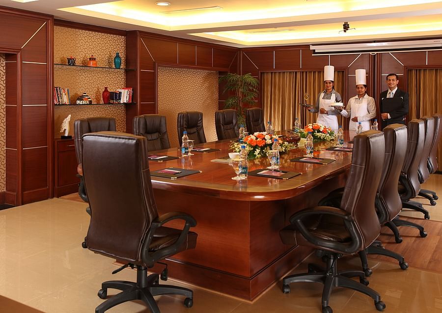Hibiscus board room at la classic, hosur road