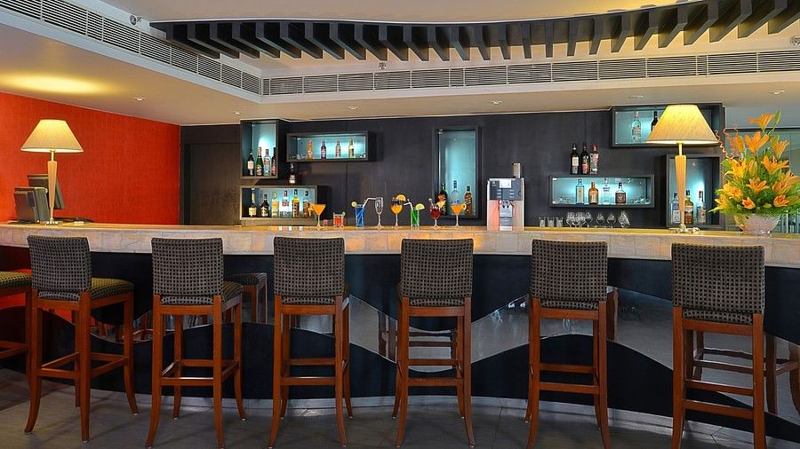 Atrium Bar 1.1