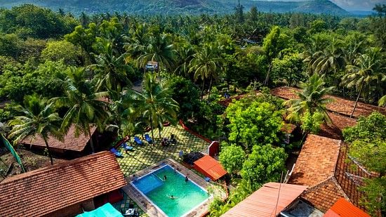 Swimming pool 3