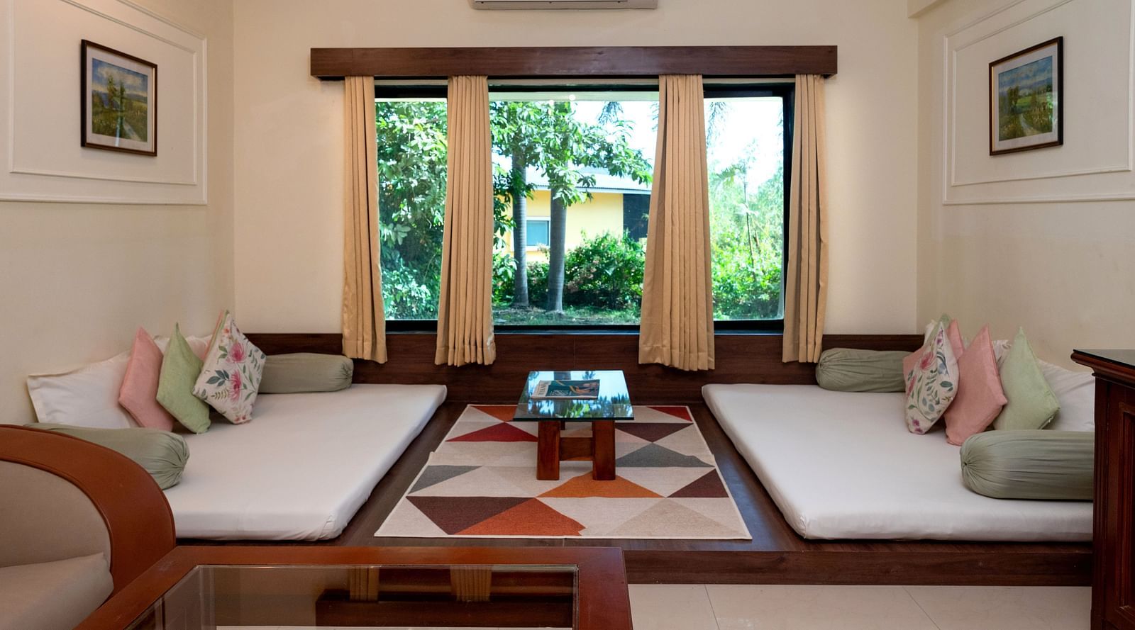 9 - Executive Suite - 3