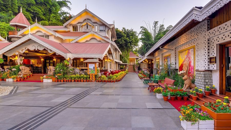 the exterior facade -  Mayfair Spa Resort & Casino Gangtok 