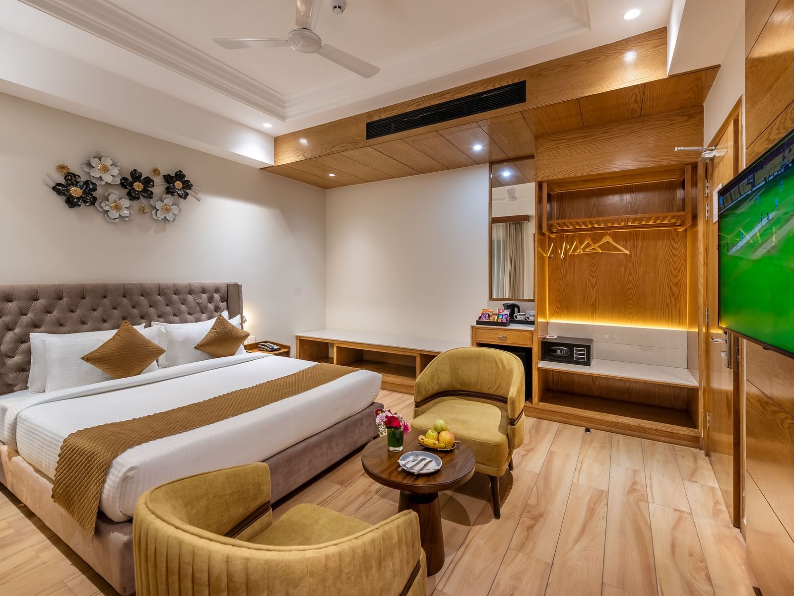 STANDARD ROOM (2)