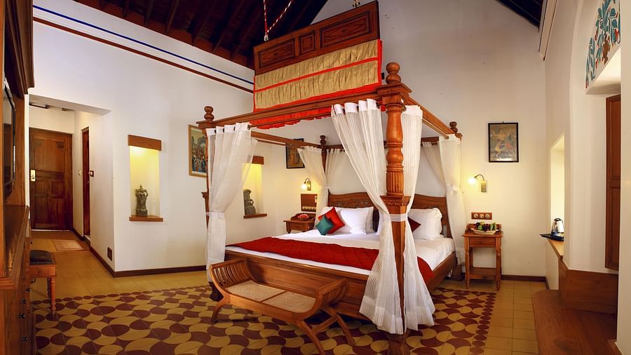 Double bed in Luxury Room at Chidambara Vilas