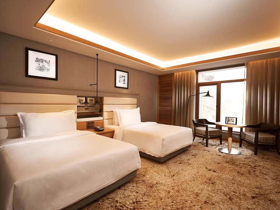 Club Rooms  with twin beds