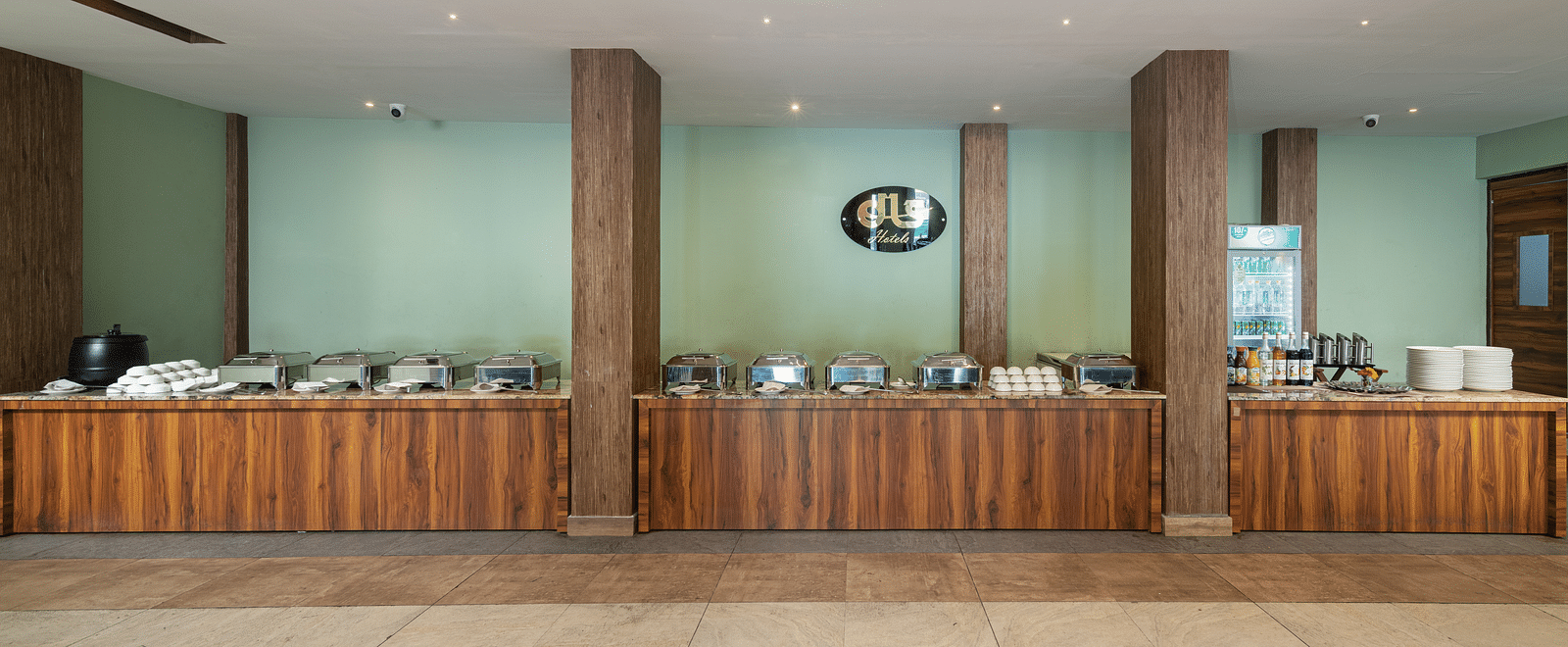 An image of the buffet spread out at DLS Ganga Bliss, Haridwar