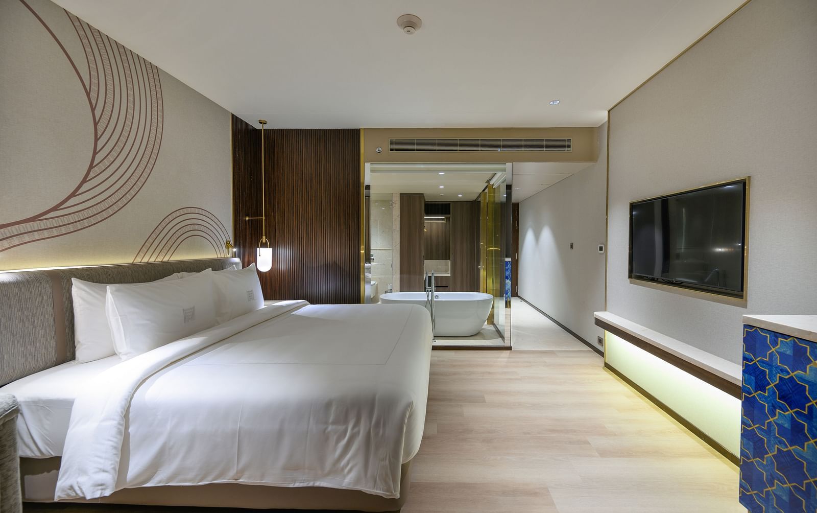 Club Room3