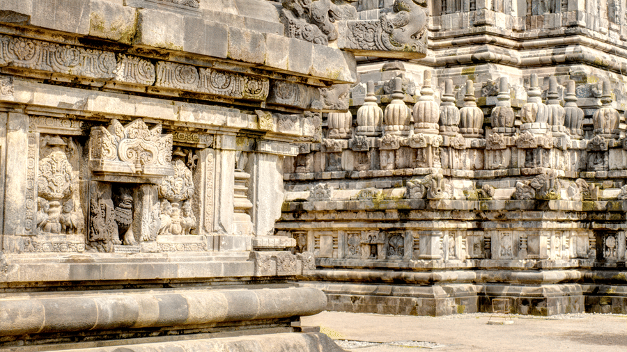Belur and Halebid Temples: Must-See Carvings and Sculptures