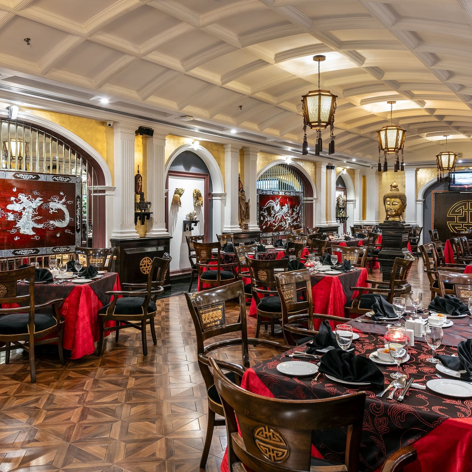 Dining area with large sitting area 2- Mayfair Lagoon, Bhubaneswar 