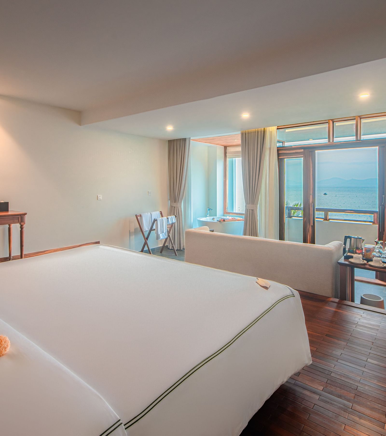 Executive Ocean Suite
