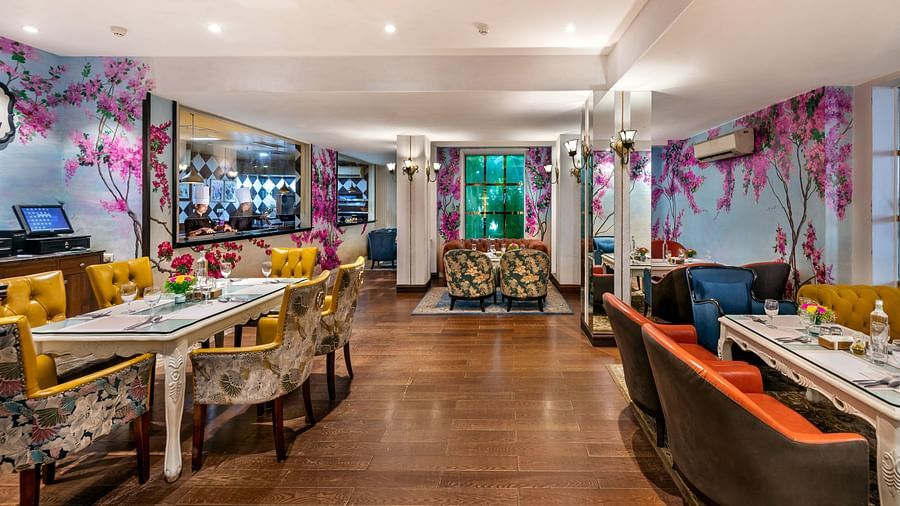 mamma mia dining area - Mayfair Lagoon, Bhubaneswar 