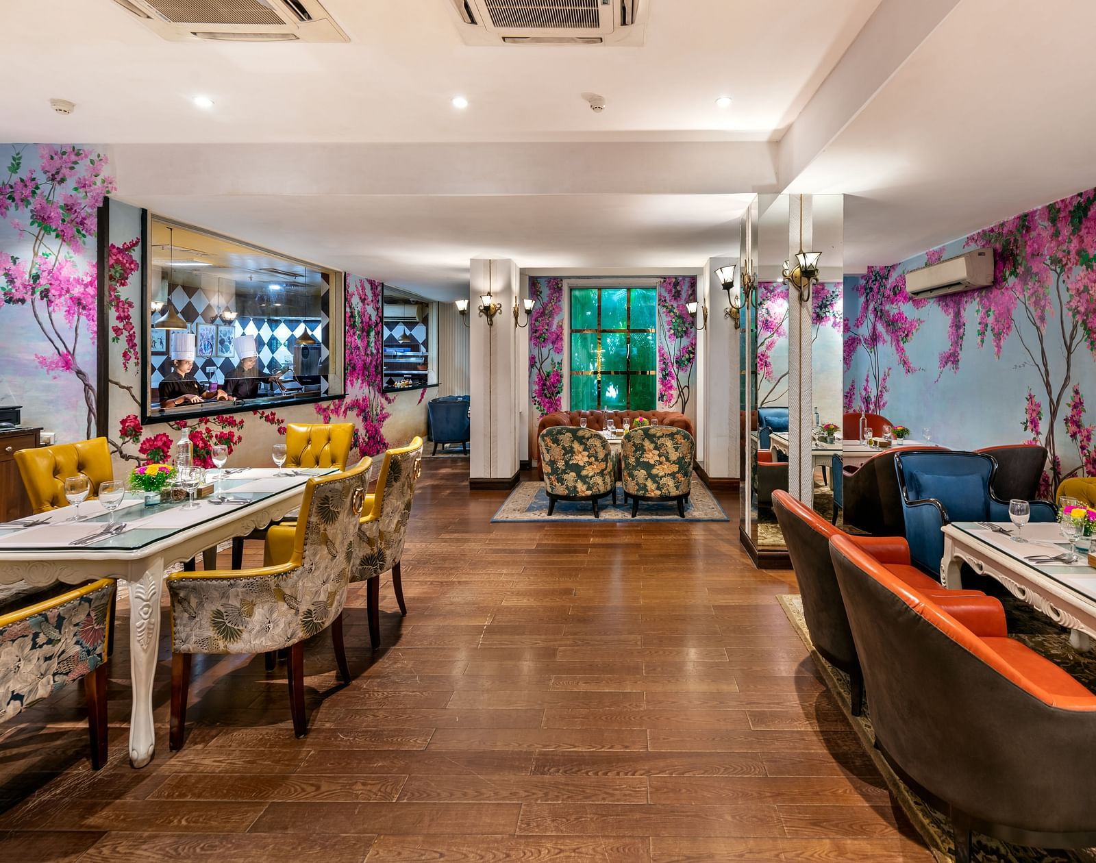 mamma mia dining area - Mayfair Lagoon, Bhubaneswar 