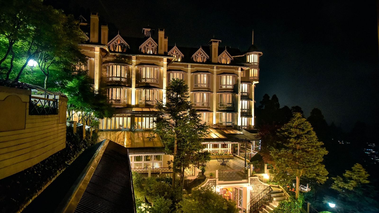 Night view of Cedar Inn beautifully lit up