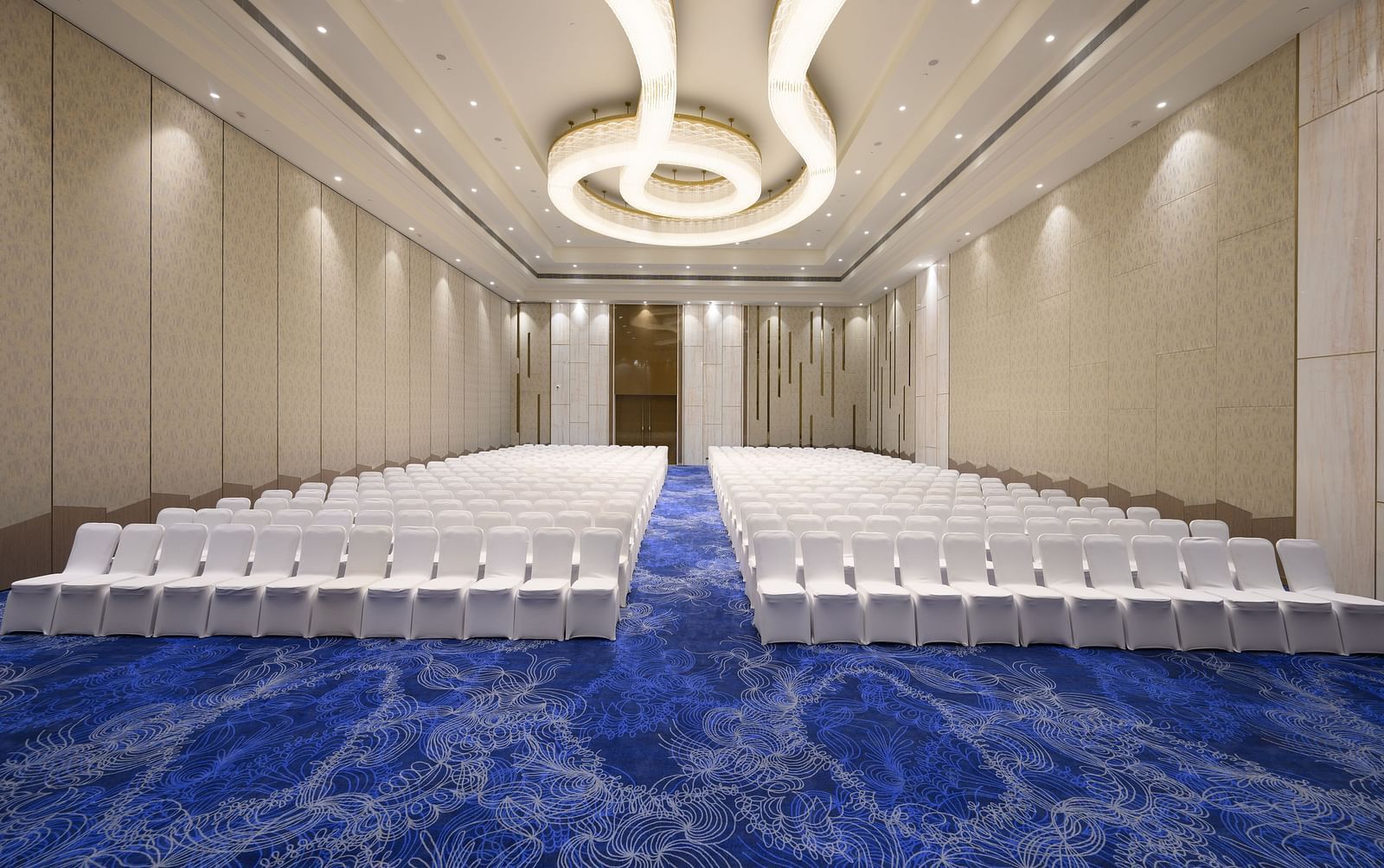 Mirai Ballroom Half 1