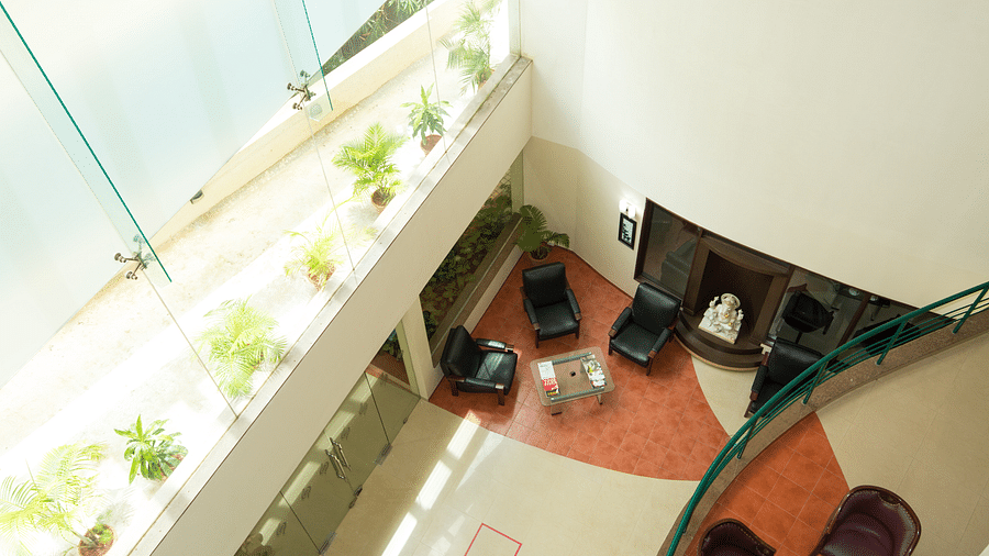 Atrium - 3