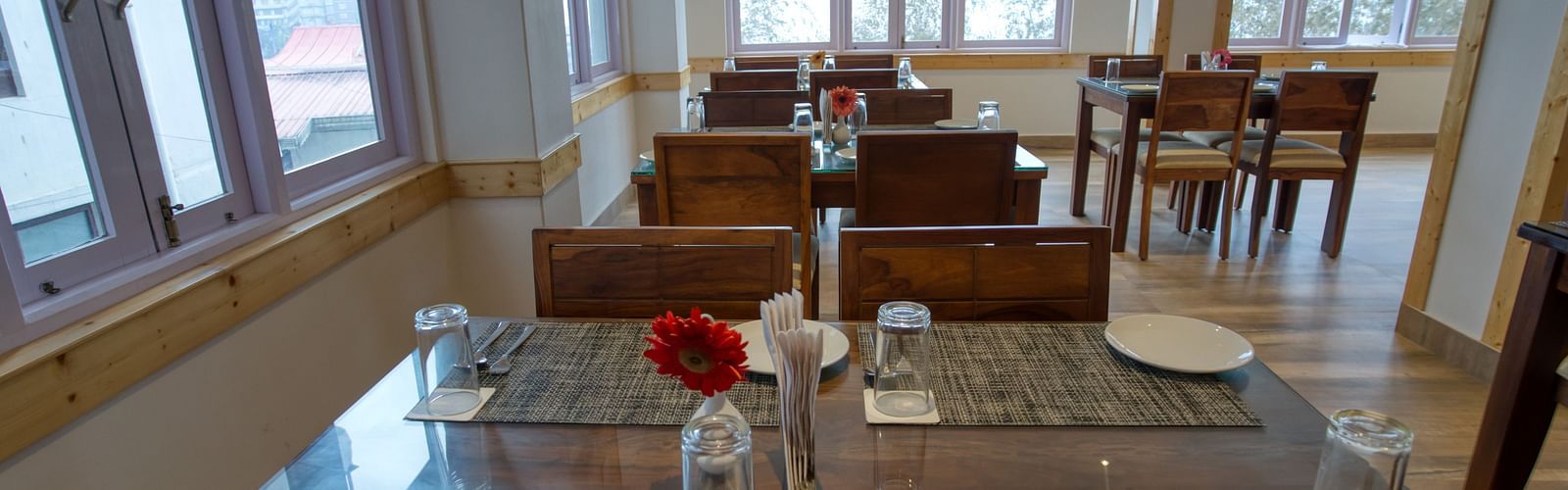Image of the dining area of our hotel I Avianna Gangtok Prime Hotel & Spa