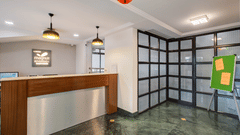 reception of magnus riverside