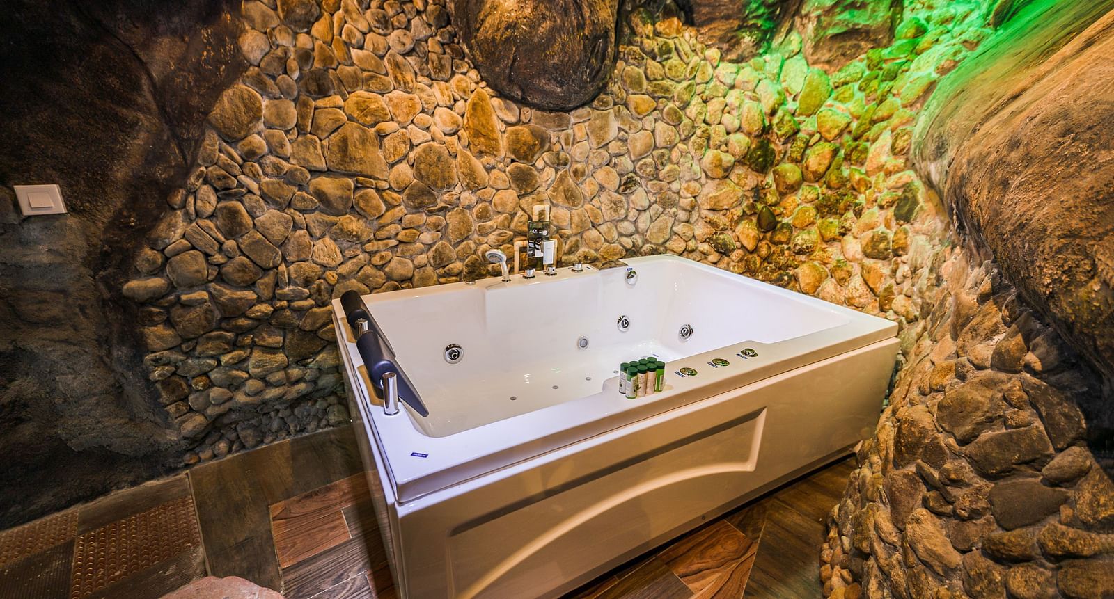 Cave Room at Parakkat Nature Hotel and Resorts, Munnar 10