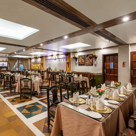 nakli dhaba- Mayfair Lagoon, Bhubaneswar 