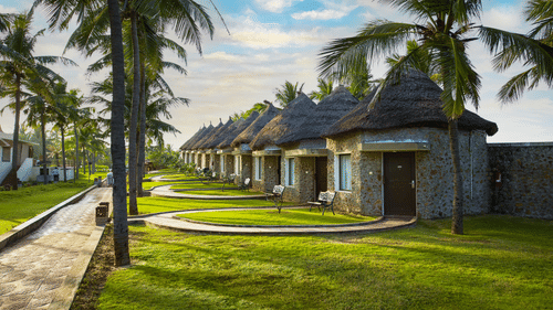 The outside lawn area of Sea View Room