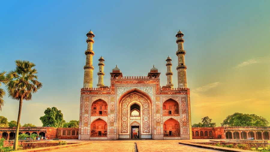 An image of Sikandra Fort, Delhi 