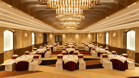 fron t view of a banquet hall4