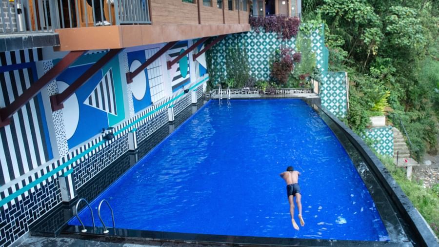 SWIMMING POOL (6)