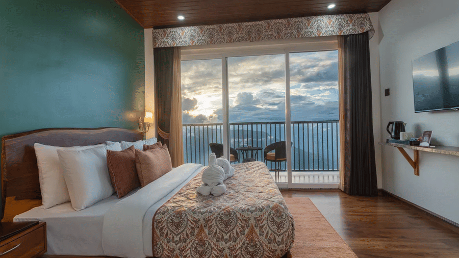 Premium View Room With Private Balcony
