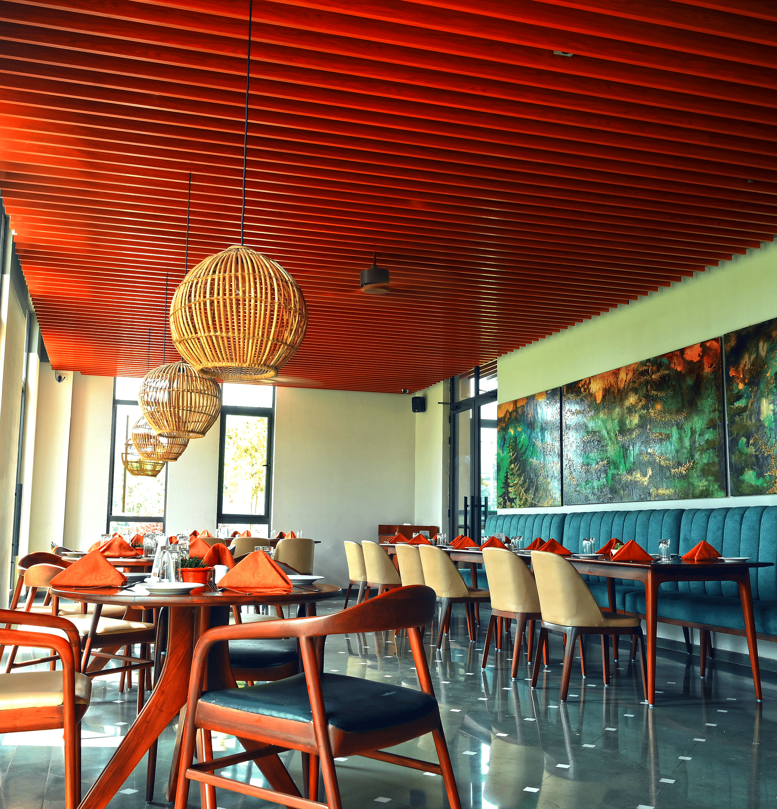 Silver Fir restaurant at Singalila Club with wooden ceilings and table arrangement