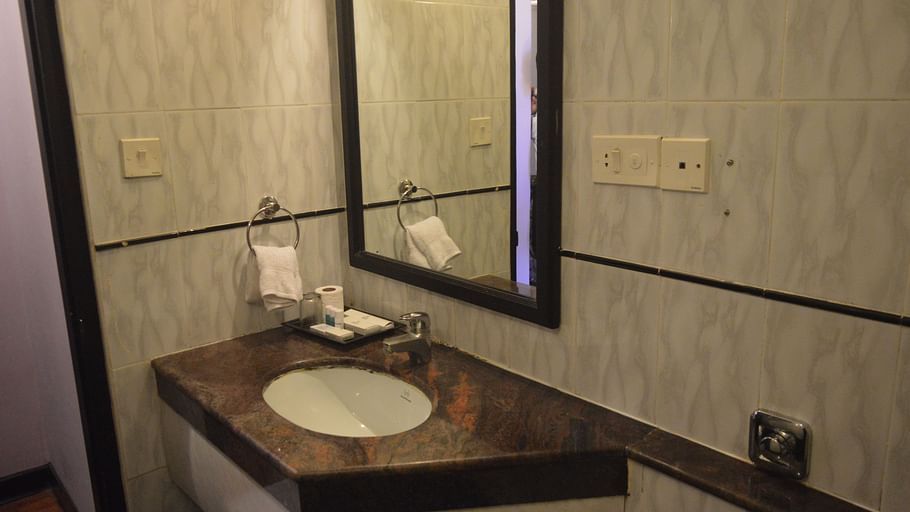 Harbour View Residency Cochin Suite Harbour View Residency Cochin 7