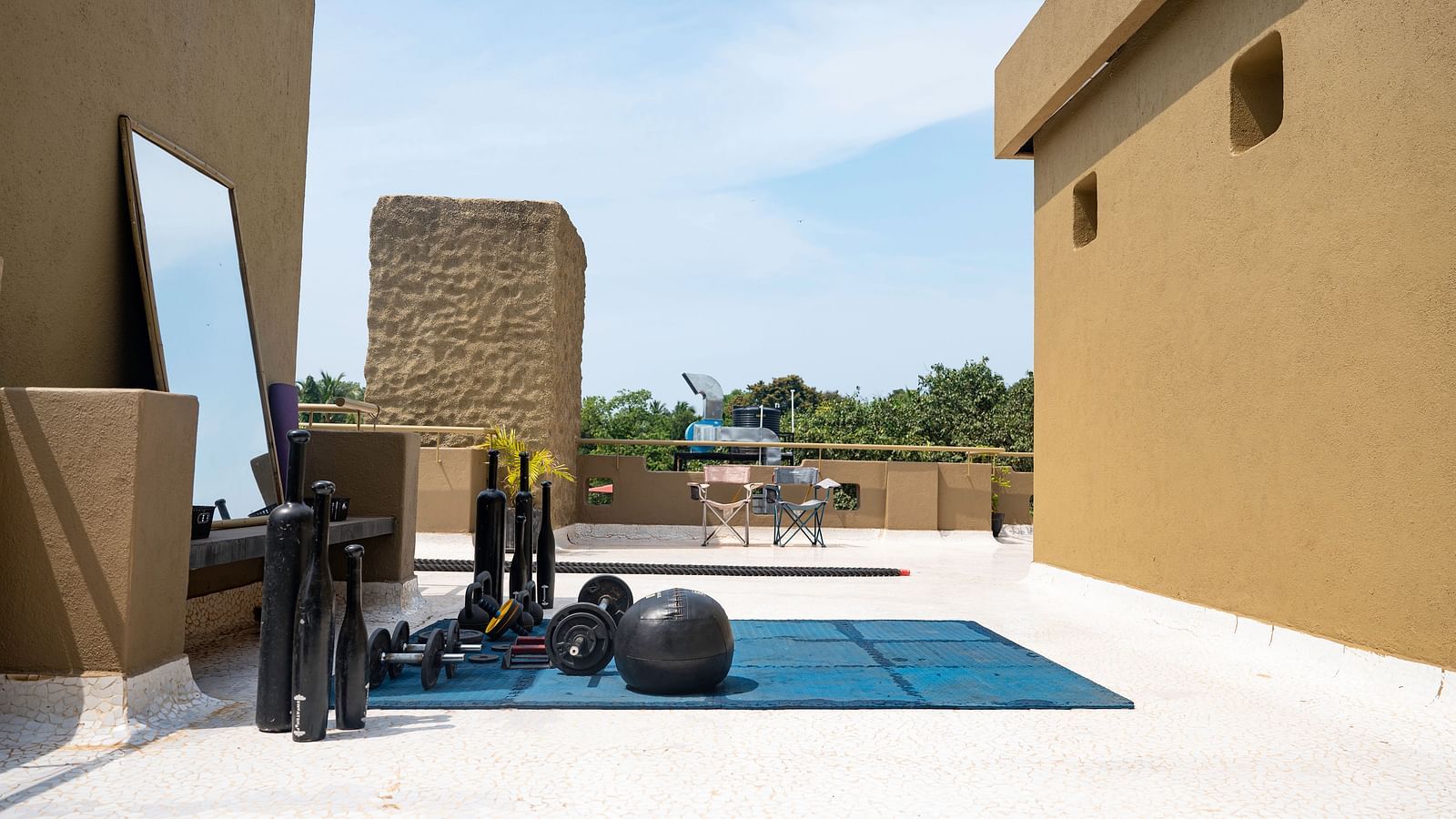 Image of the facilities at 3102bce