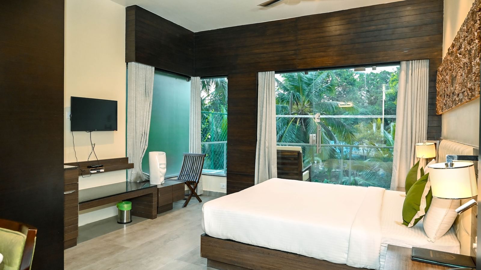 Premium Suite Pool View Rooms  (7)