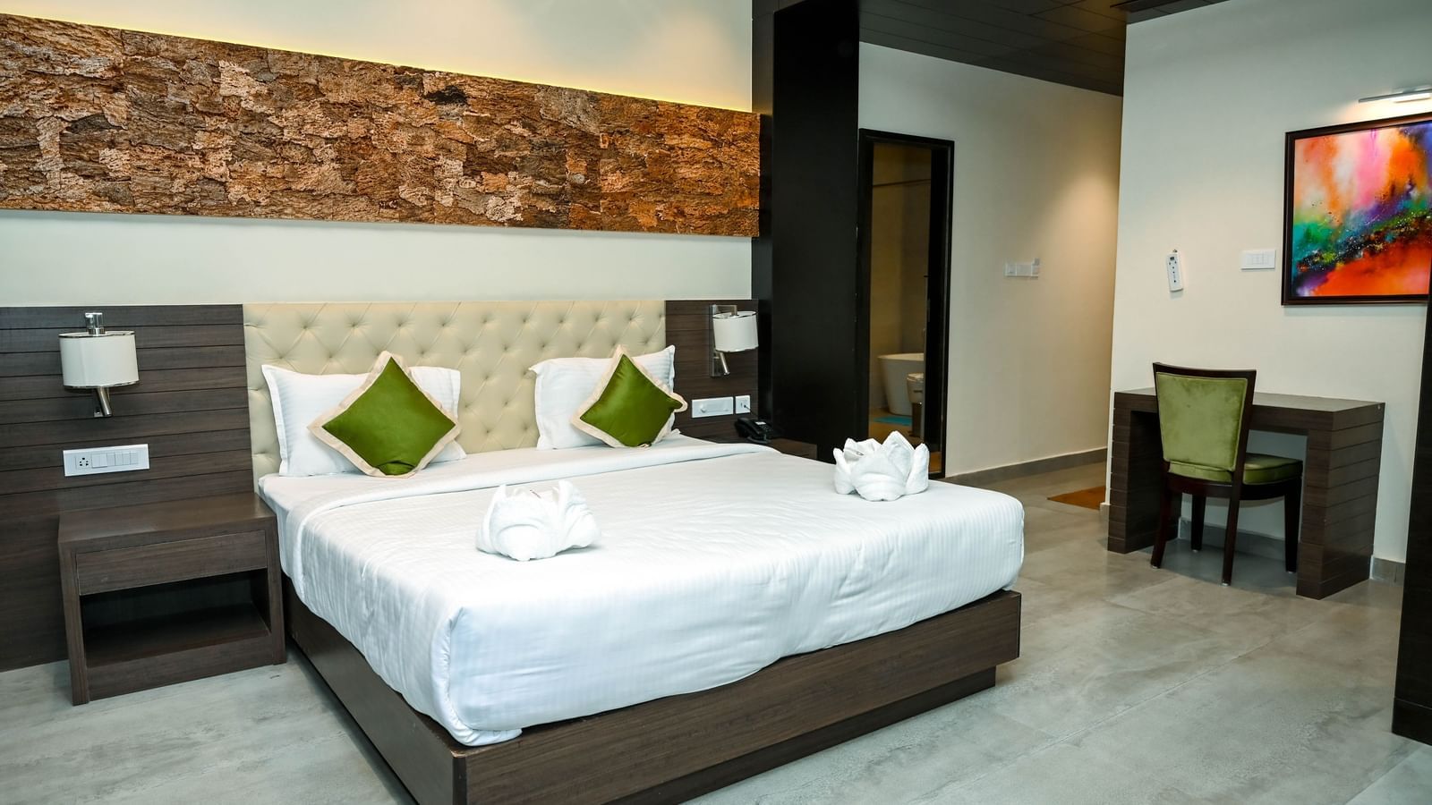 Premium Suite Pool View Rooms  (8)