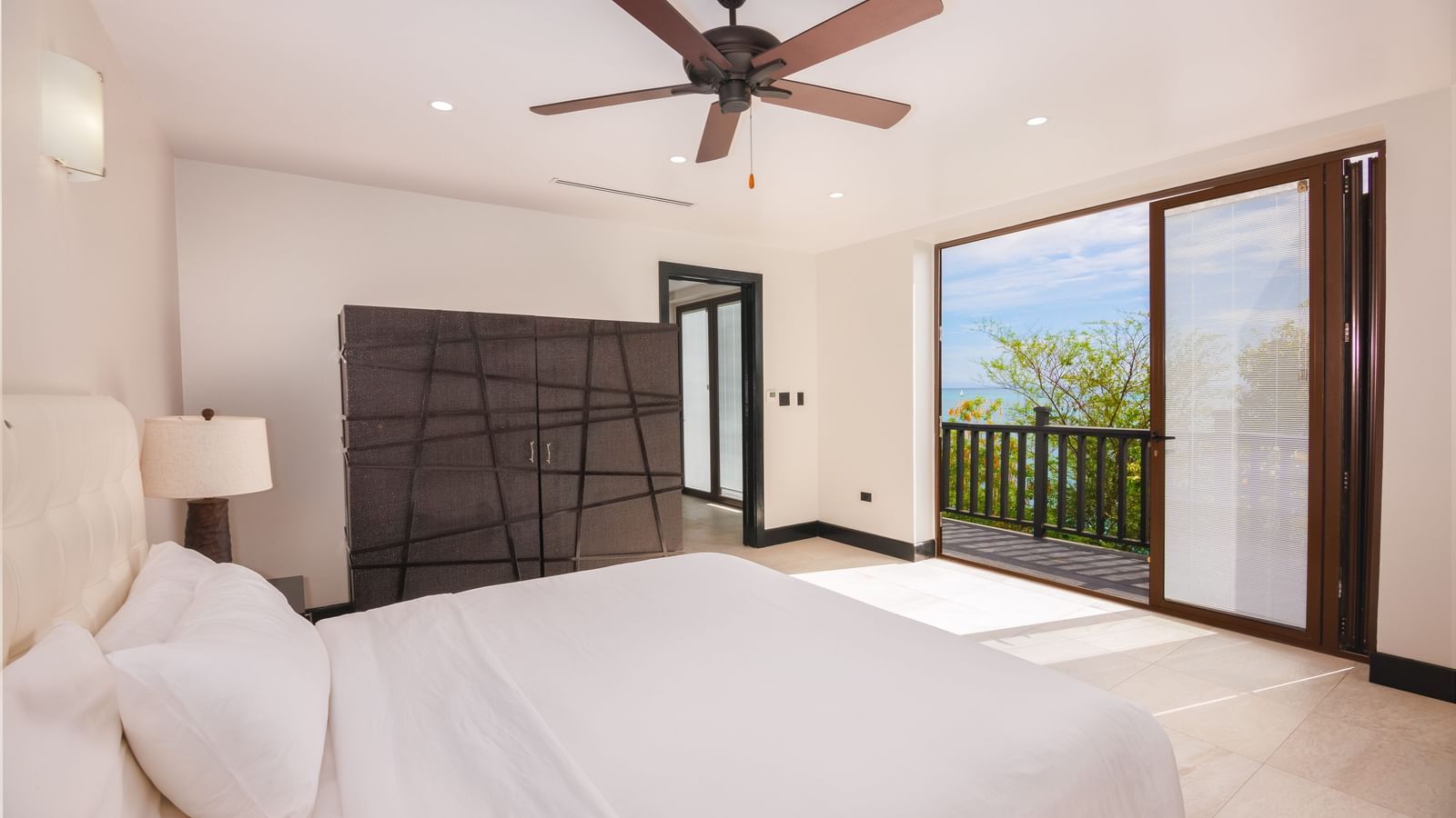 Ocean One Image 15