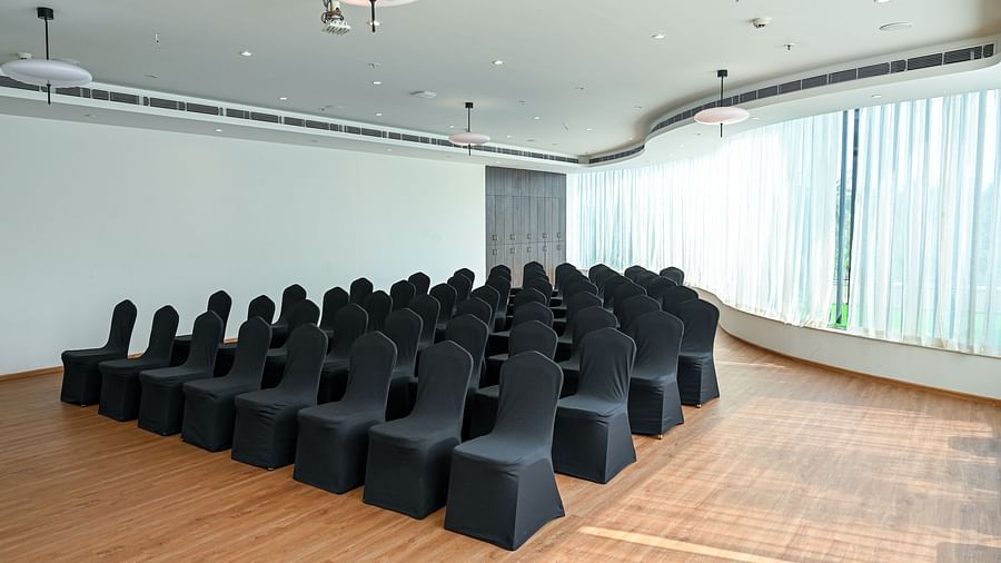 sitting area at Buzz banquet hall in Calicut