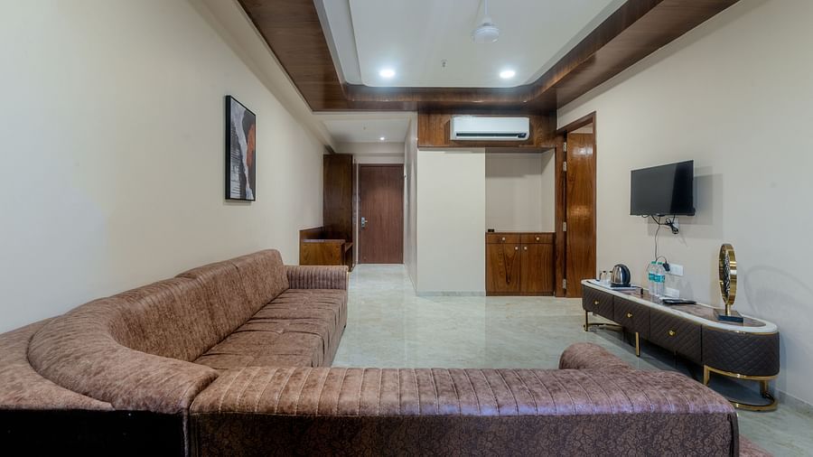 Overview of the living room inside the Suite - VITS Satyajeet Karad