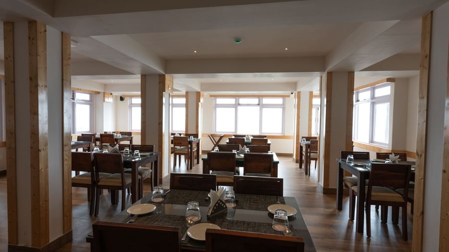RESTAURANT (6)