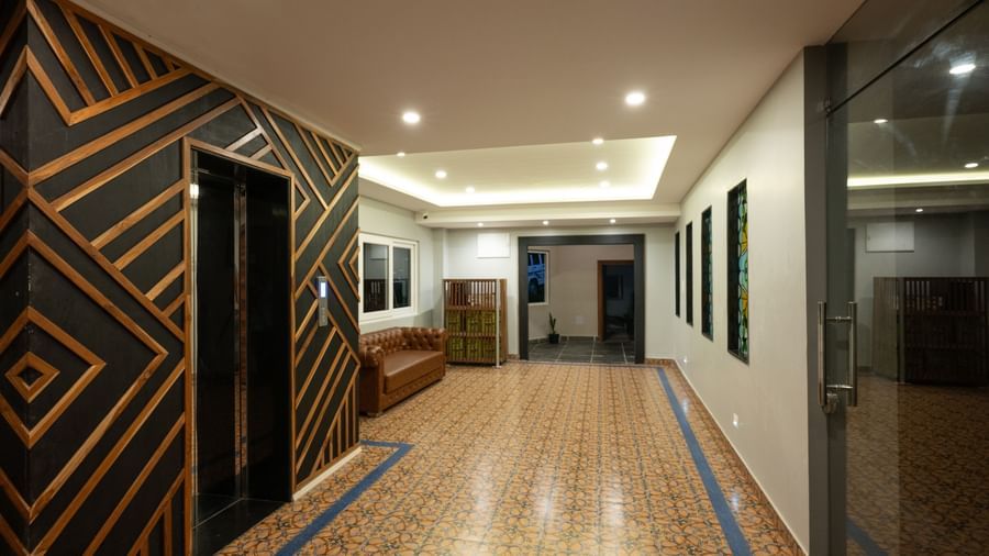 HALLWAY PASSAGE (8)