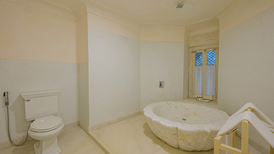 Washroom 1