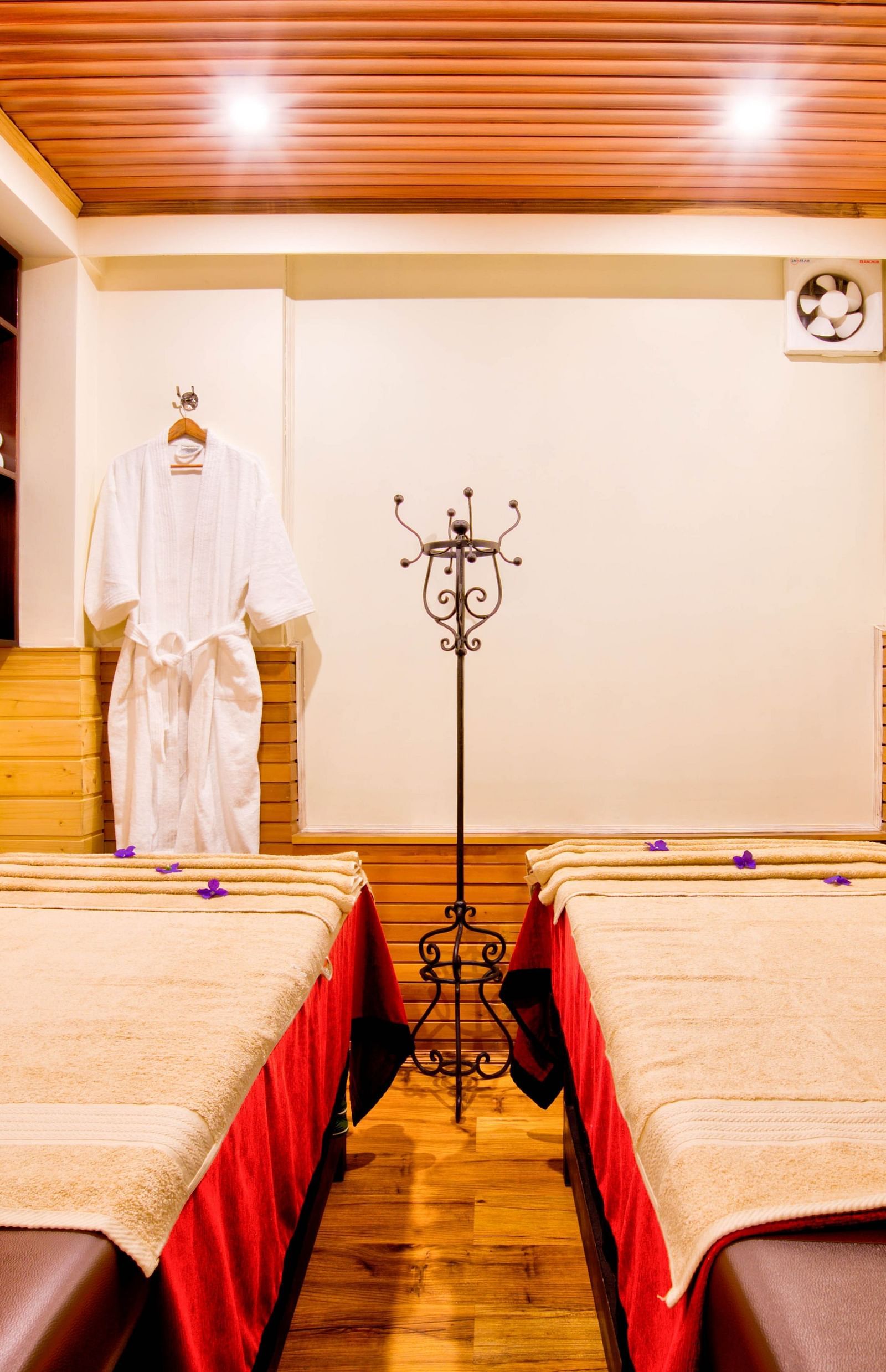 Spa at Summit Ttakshang Residency Hotel & Spa, Gangtok