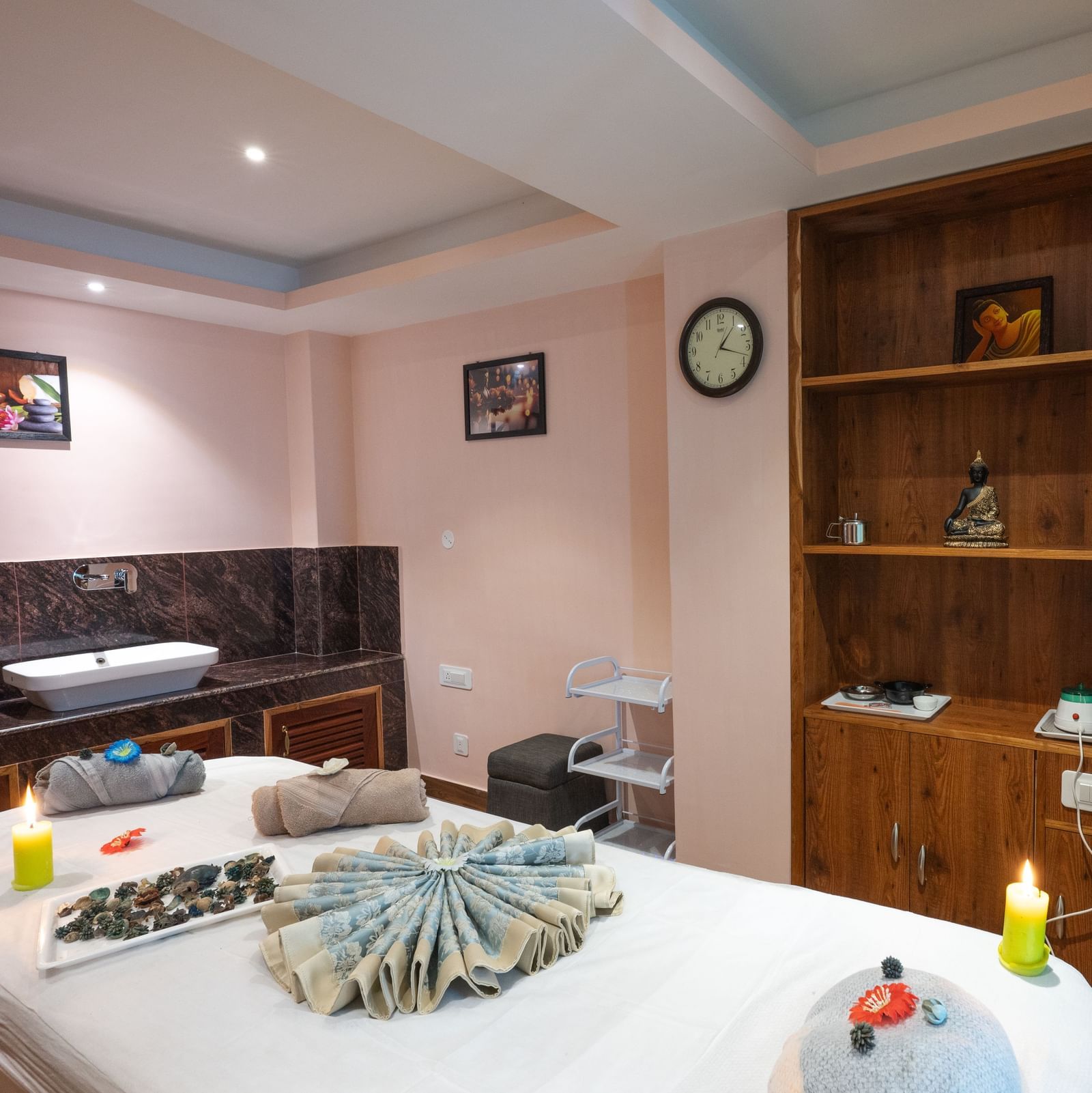 SPA  (12)