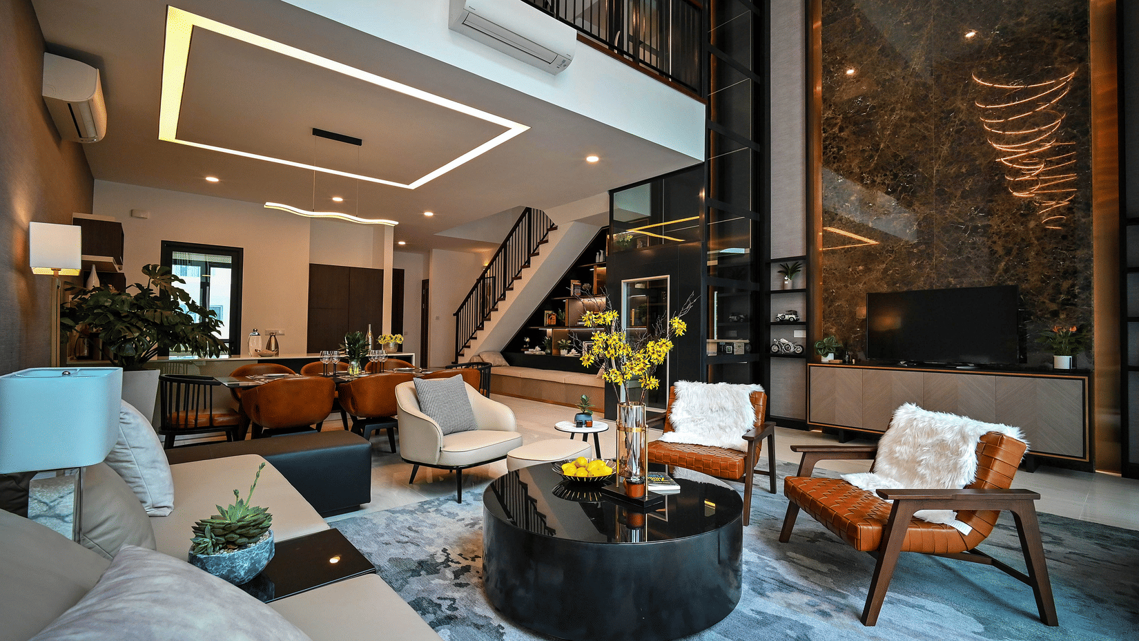 huy-nguyen-fQgYAnWVFeo-unsplash