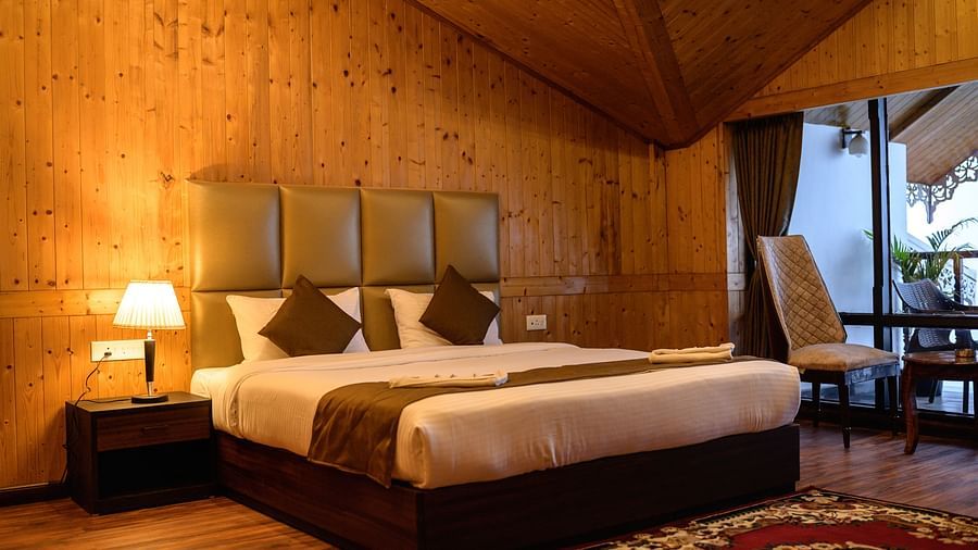 Kanchenjunga Room 1