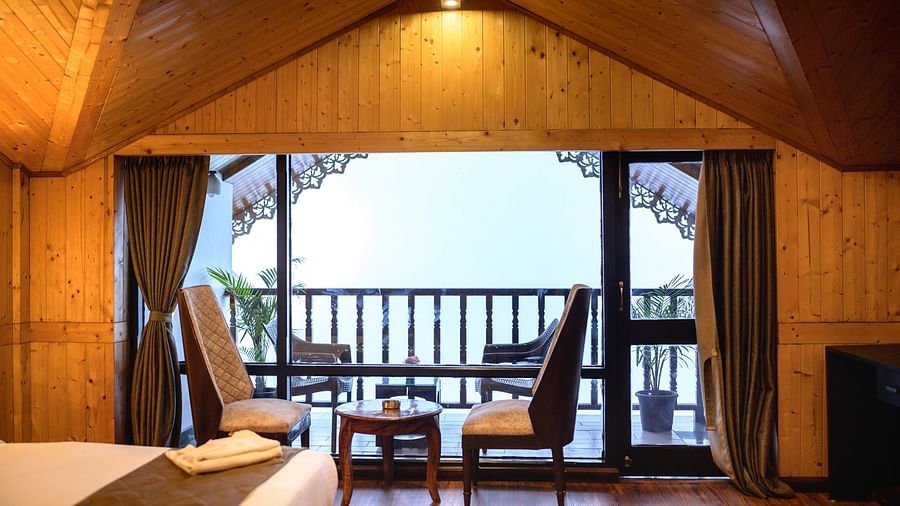 Kanchenjunga Room 6