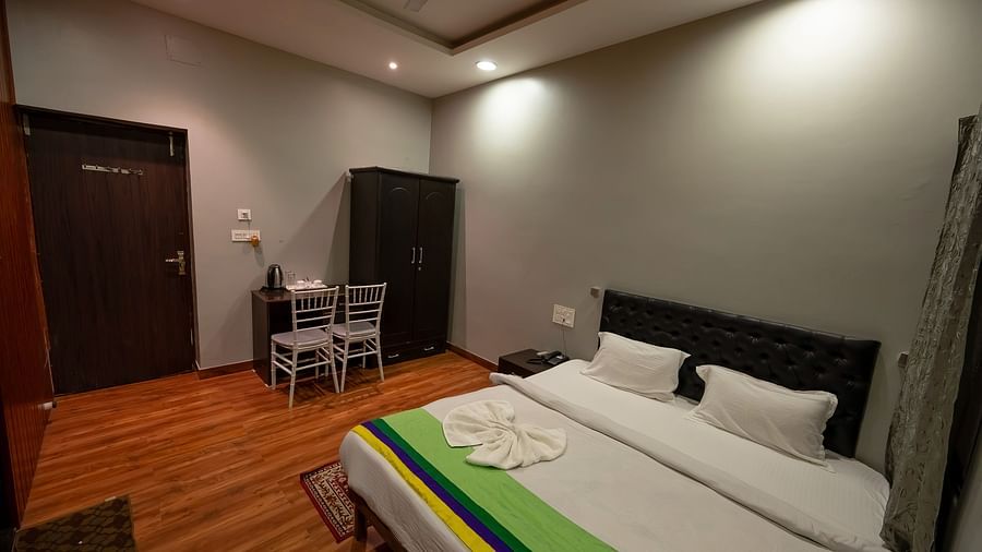 Mittal Garden rooms are the best places to stay in siliguri 4