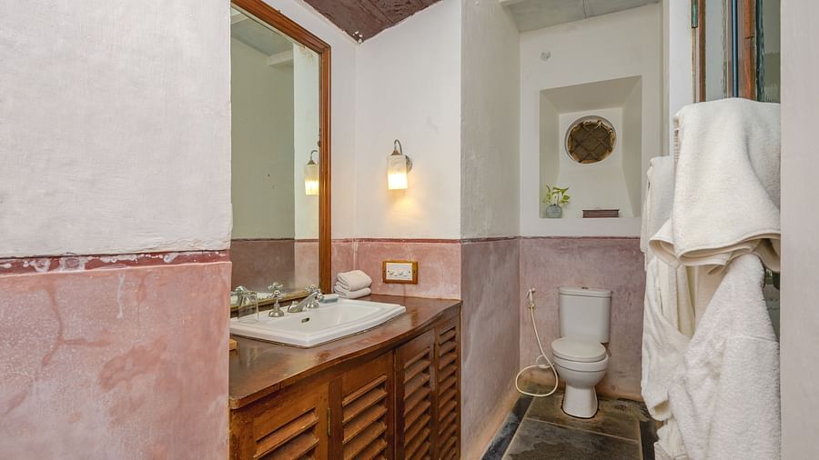 Washroom 1