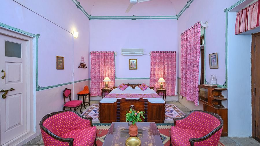 Pink Room 1