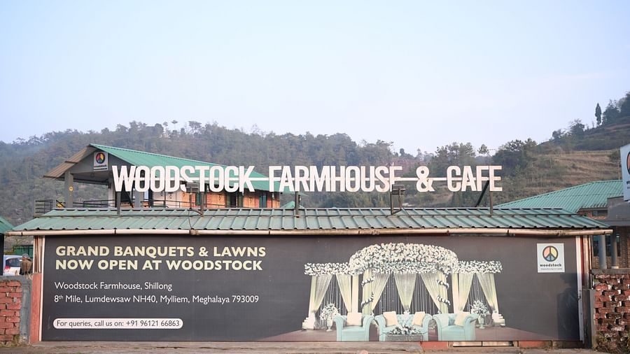Signage of Woodstock Farmhouse and Café